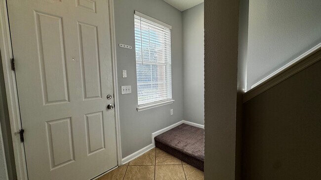 Photo - Townhouse for rent 2B/2.5B with a loft for...