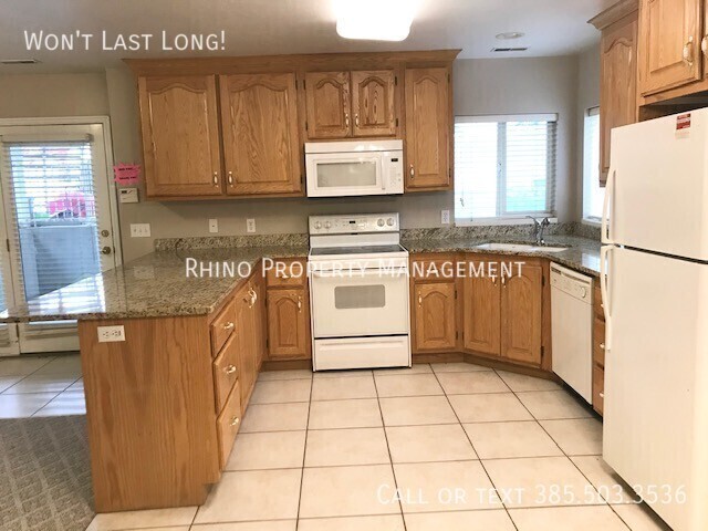 Building Photo - 14097 Mill Canyon Peak Dr Unit 2 Rental