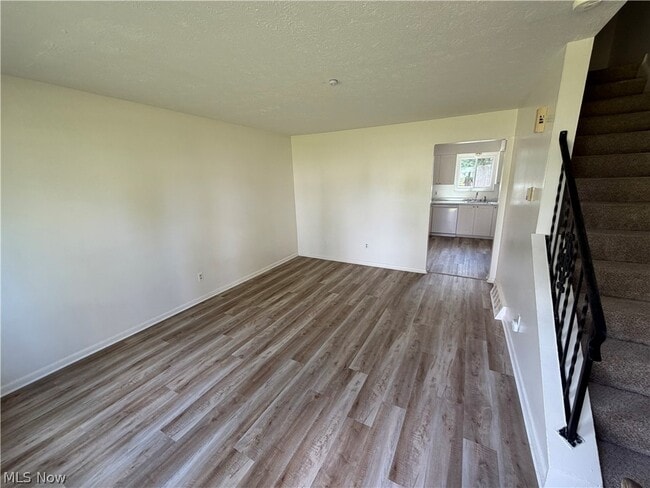 Photo - 660 Loomis Ave Unit 670