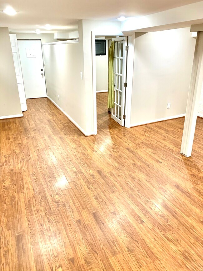 Photo - 1460 Fuller St NW Unit #B