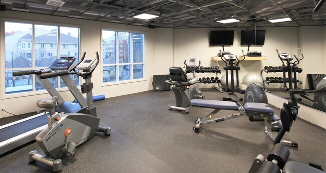 Photo - Meridian Suites