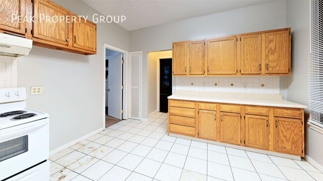 Photo - 227 E Northwood Ave