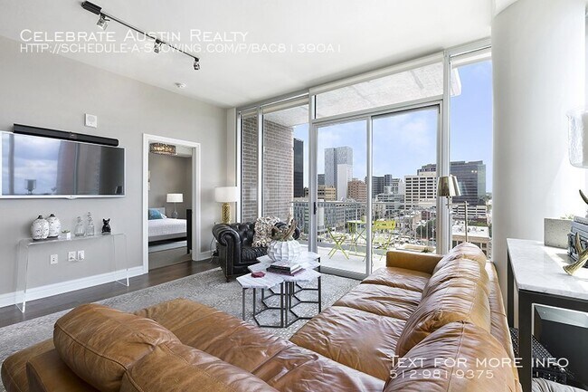 Photo - The Whitley Unidad 156