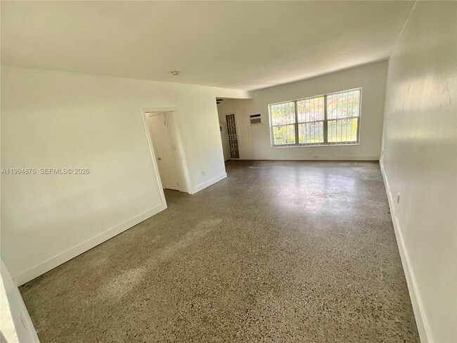 Photo - 661 NE 138th St Unidad 661