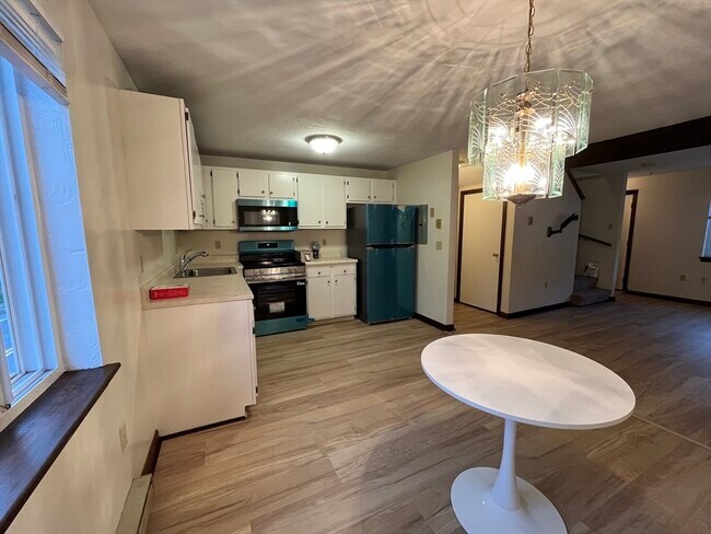 Photo - 53 Fairfield Park Unit 53