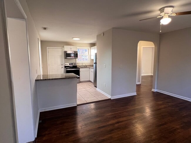 Photo - 4608 Eastover Ave