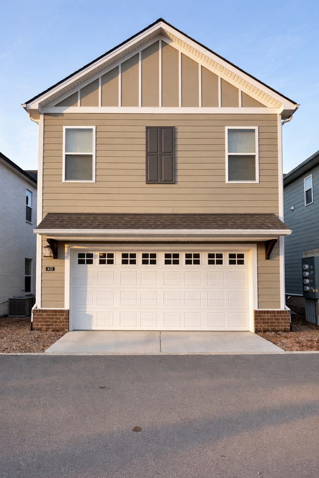 Photo - 422 Kinnard Pvt Dr