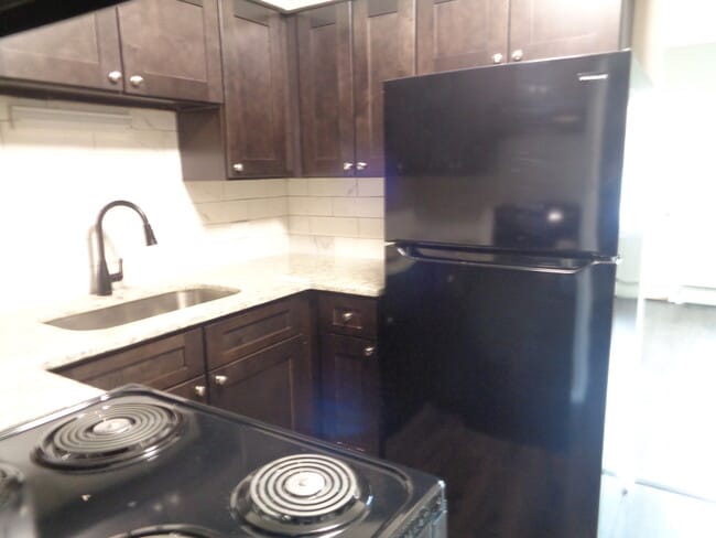 Photo - 1340 N Main St Unit C4