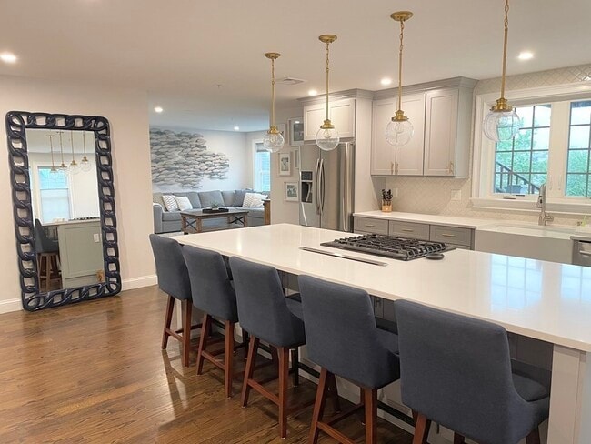 Photo - 25-27 Suffolk St Unit 3