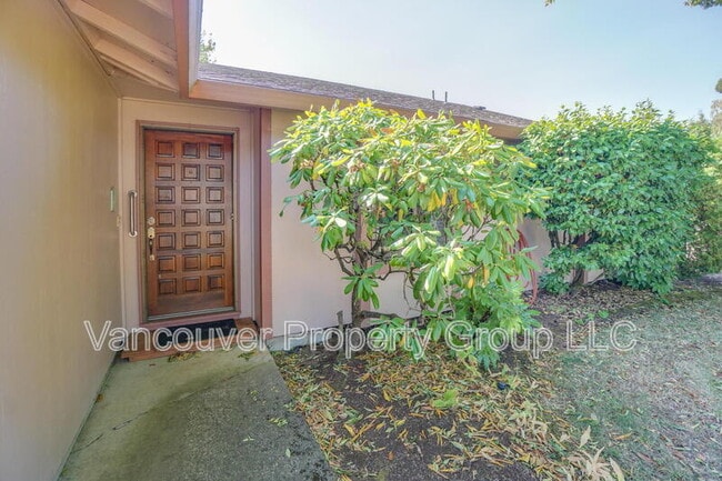 Photo - 1902 NE 128th Ave