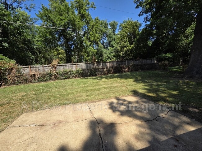 Photo - 2321 Noll Dr
