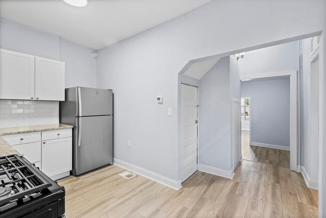 Photo - 3950 Lancaster Ave Unit 1