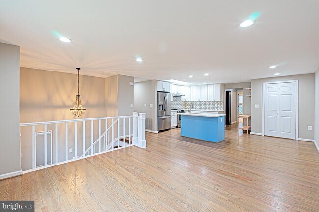 Photo - 9705 Locust Hill Dr