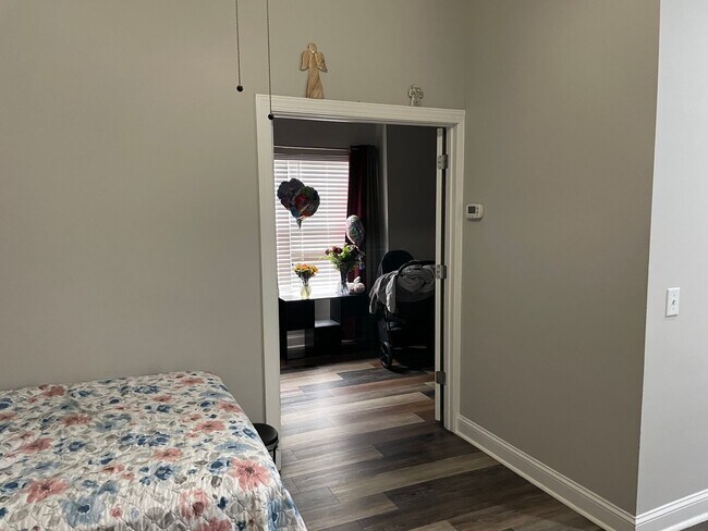 Photo - 42 Cassandra Ln Unit B