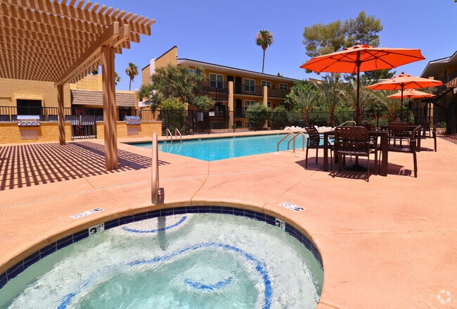 Building Photo - Villas Las Naranjas Rental