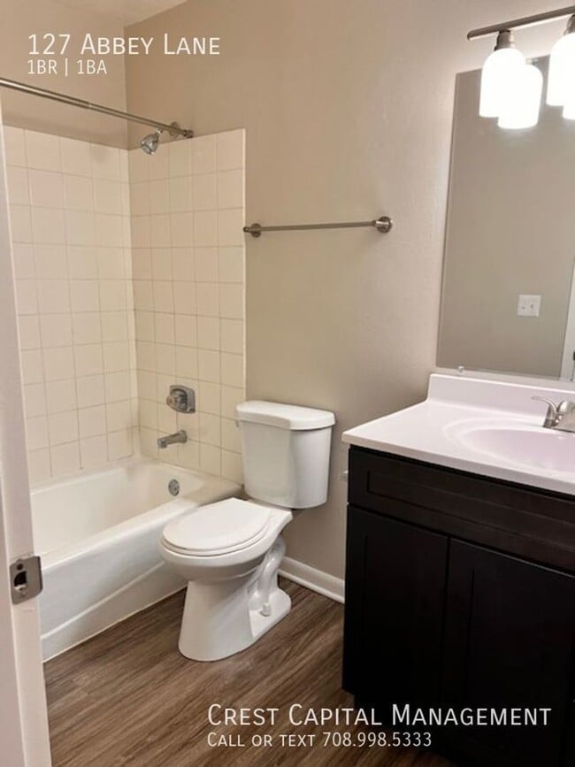 Photo - 1043 Scarborough Ct Unit K3