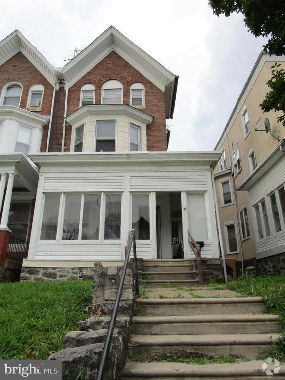 Building Photo - 818 Wynnewood Rd Unit 3 Rental