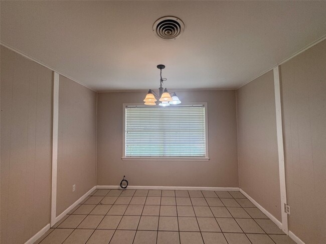 Photo - 802 Hillside Dr