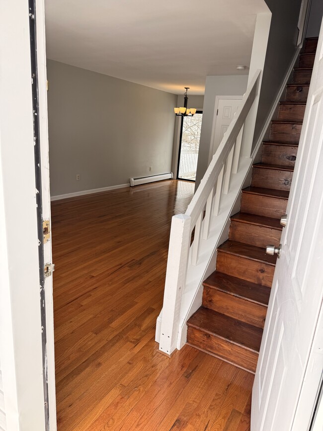 Photo - 11 Wopowog Trl