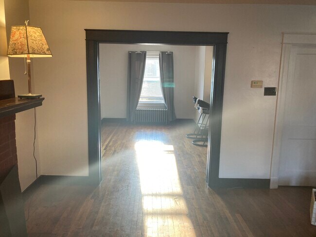 Photo - 3254 Dawson St