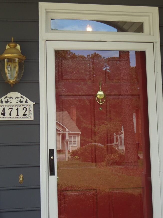 Photo - 4712 Worthington Ln