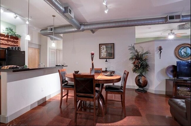 Photo - 1901 Post Oak Blvd Unit 1401
