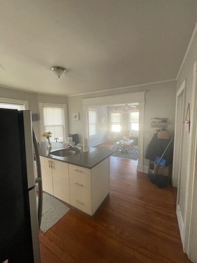 624 Smith Street Unidad 624 Smith 3 Rental Providence, RI