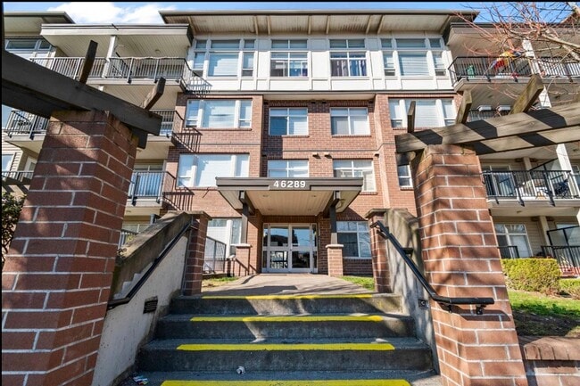 Building Photo - 46289 Yale Rd Unit 317