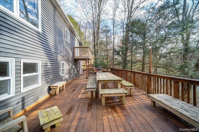 Photo - 34 Overlook Rd