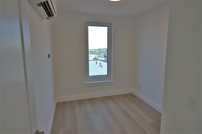 Photo - 1 Newcomb St Unit 1