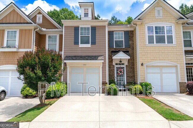 Photo - 1914 Lakeshore Overlook Cir NW