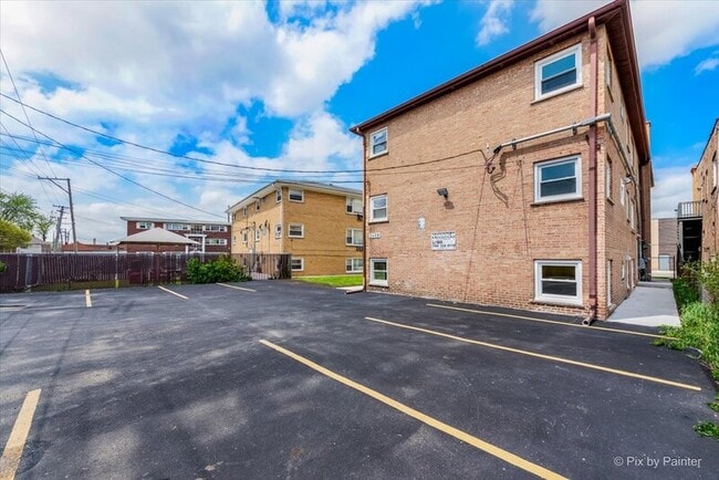 Photo - 2608 St Charles Rd