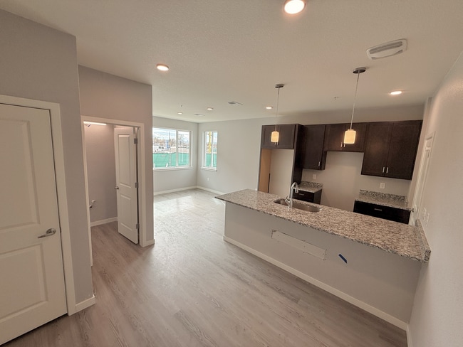 Building Photo - The Vista at Greyhound Park