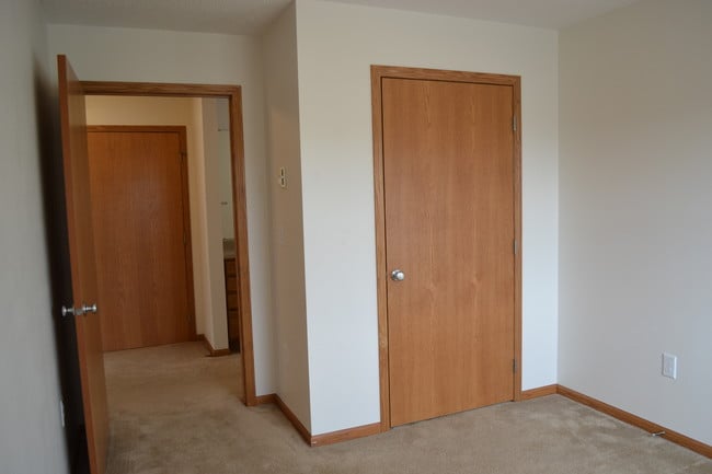 14th Street Apartments Three Bedroom