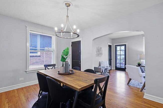 Photo - 4952 Tholozan Ave Unit 1