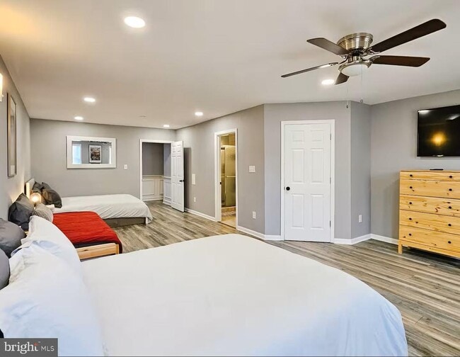 Photo - 1212 N King St