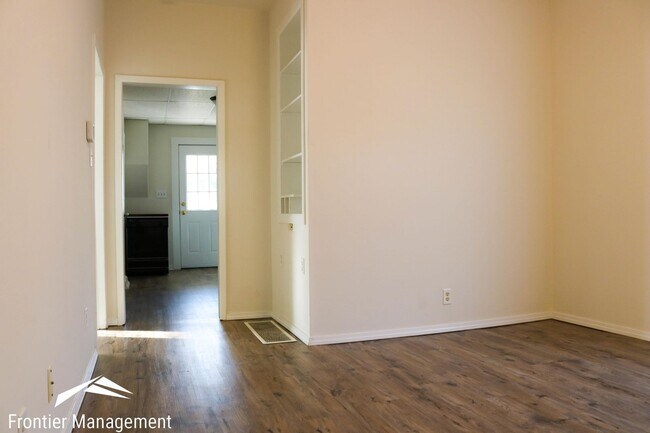 Photo - 923 Osage St Unit 1