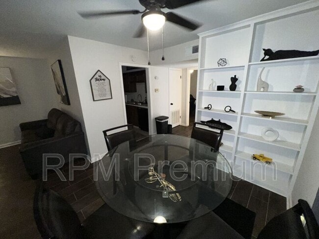 Photo - 4547 Alvin Dark Ave