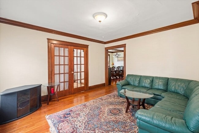 8 Verndale Rd Unit 1