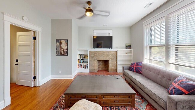 2309 Thurman Ave Unit 2309A Thurman Ave