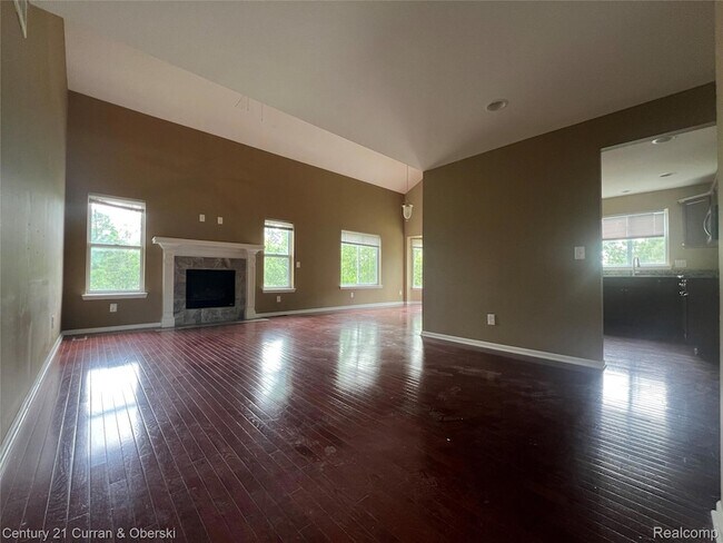 Photo - 3493 Silver Stone Dr Unit 5