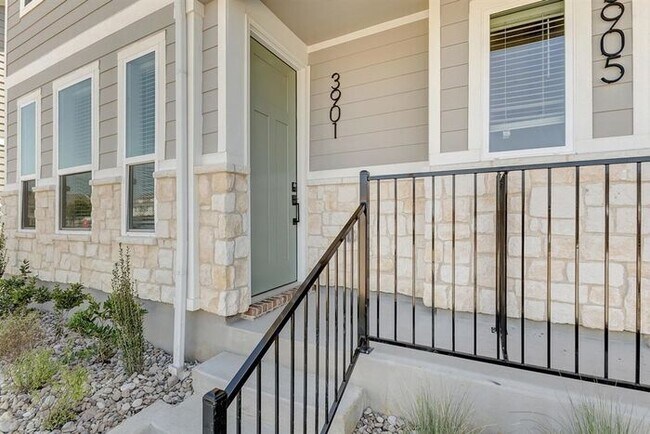 Photo - 4712 Colosseum Wy