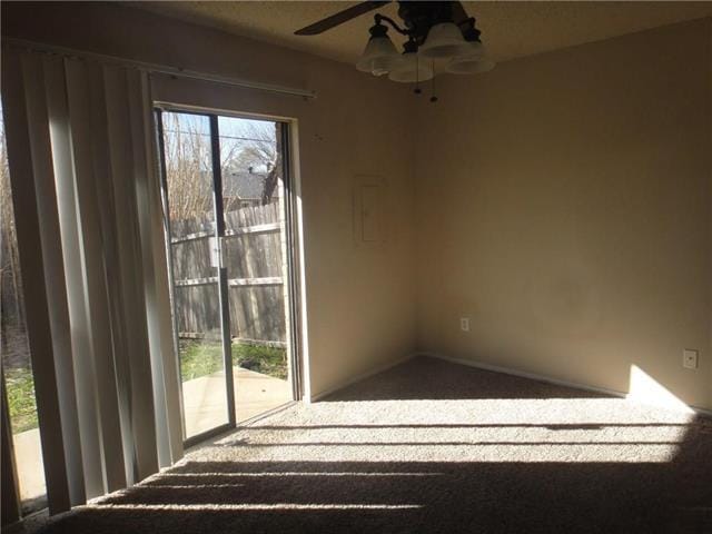 Photo - 504 Kings Way Dr