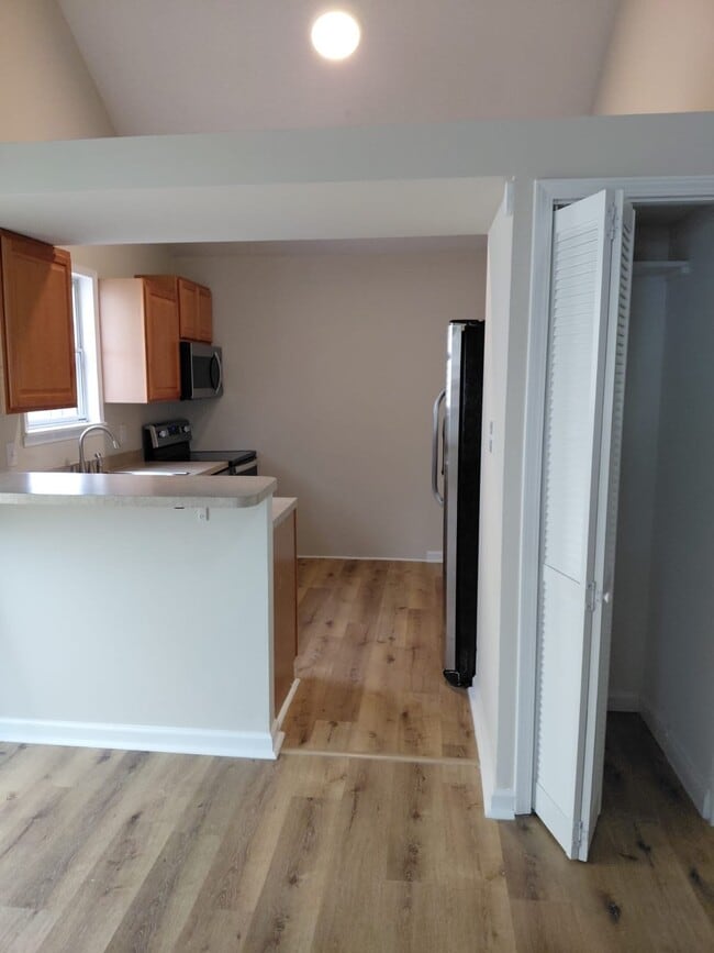 Photo - 5928 Crossfield Dr