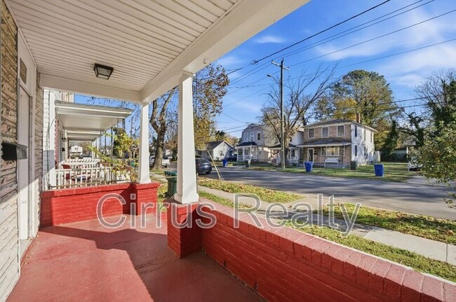 Photo - 1027 27th St