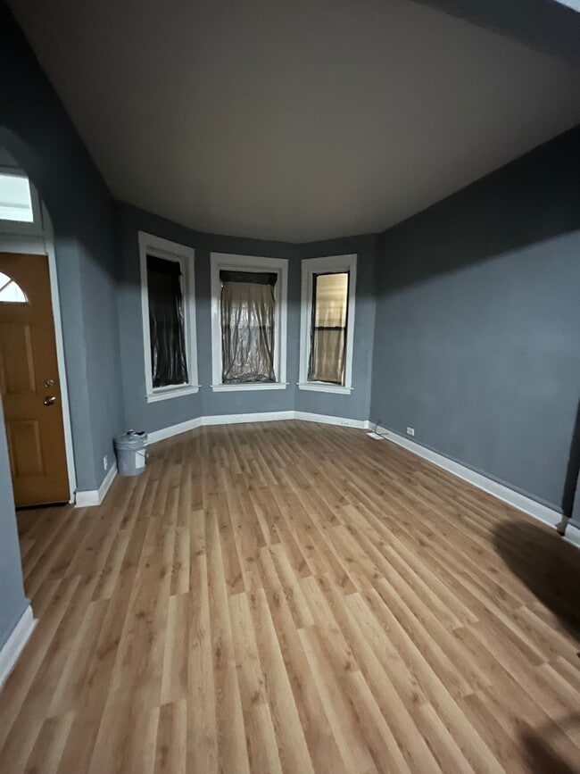 Photo - 5424 S Honore St Unit 1