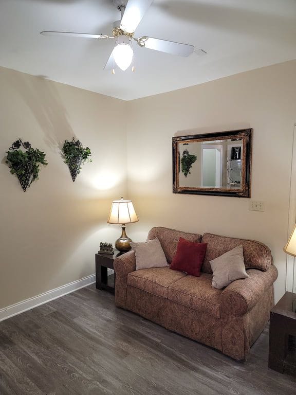 Photo - 6112 Birdsong Rd