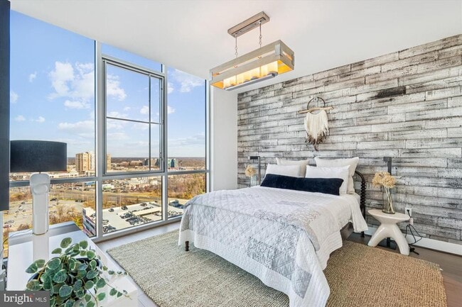 Photo - 930 Rose Ave Unit 1905