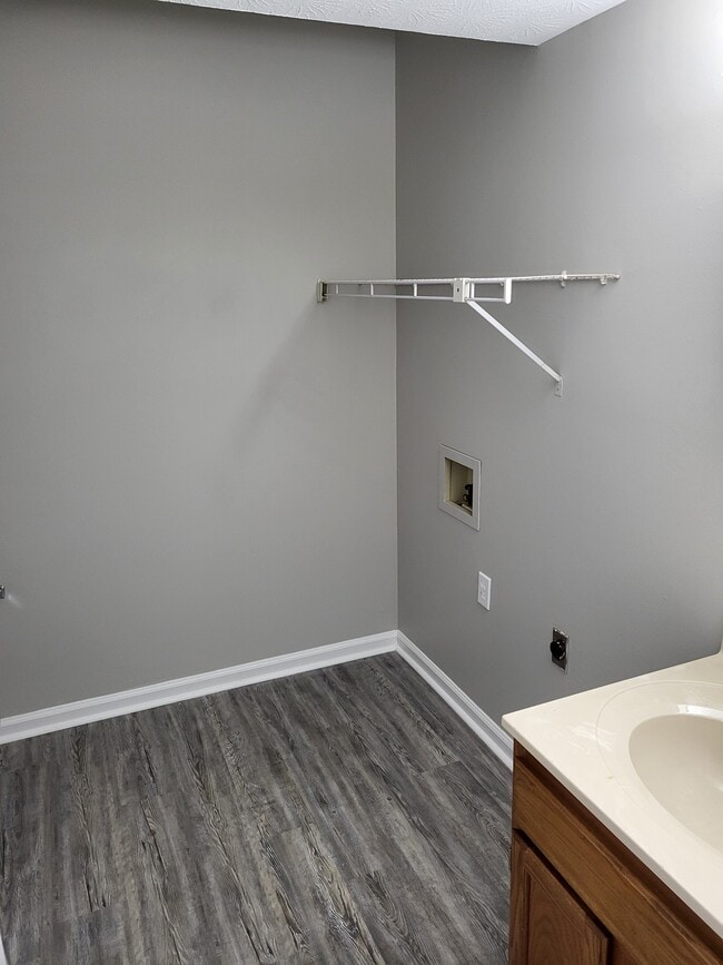 Photo - 225 Churchill Dr