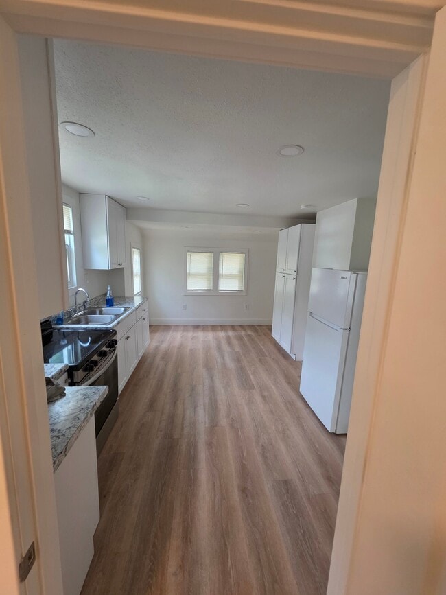 Photo - 336 Warren Ave Unit 336 warren ave  A
